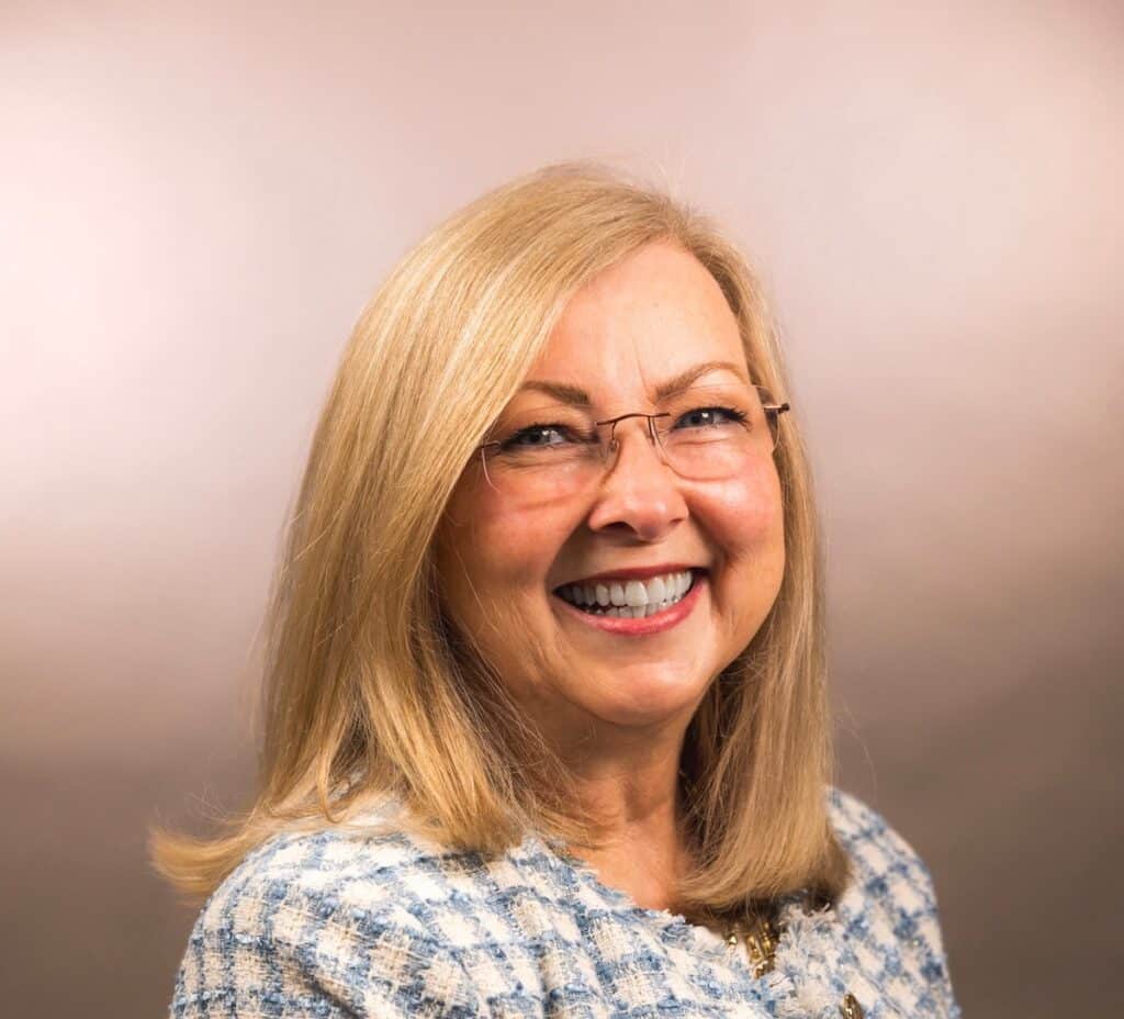 Headshot of Gwen Pirkle